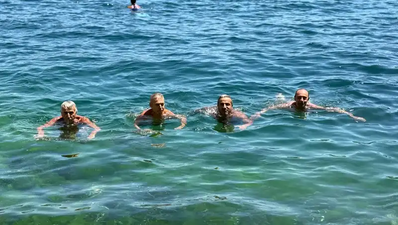 Sıcak Hava Dalgası: Termometreler 36 Dereceyi Gösterdi, Plajlar Dolup Taştı