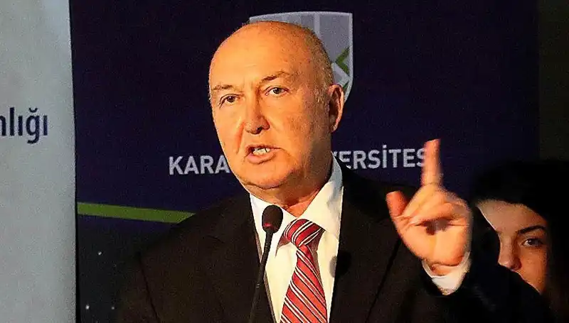 Prof. Dr. Övgün Ahmet Ercan'ın Beyin Kanaması Tehlikesi: Sağlık Durumu Nedir?