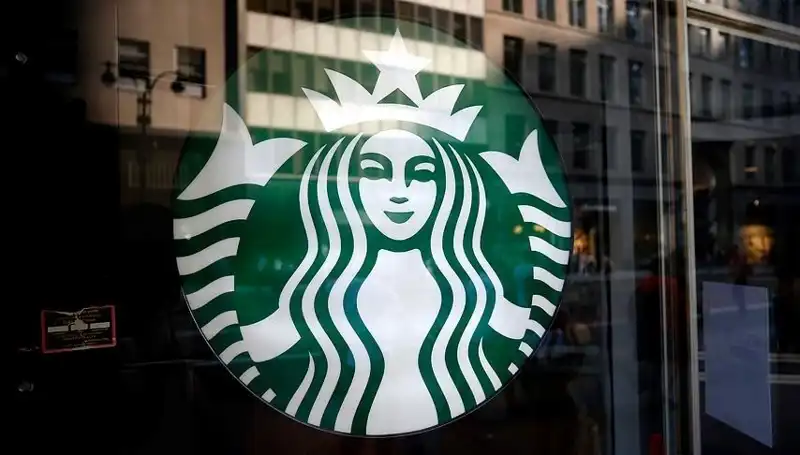 Starbucks'ın Küresel Satışlarında Şaşırtan Düşüş: Sebepler ve Gelecek Öngörüleri