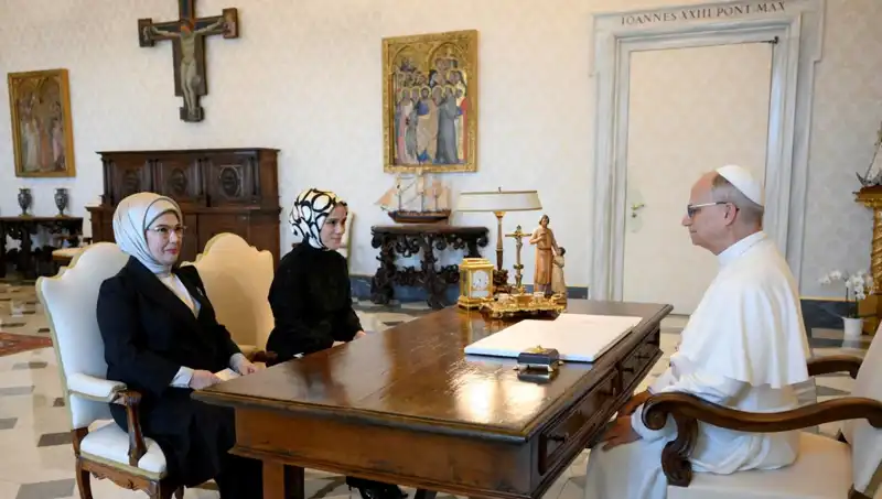 Emine Erdoğan ve Papa Leo: Gazze Üzerine Kritik Görüşme Gerçekleşti