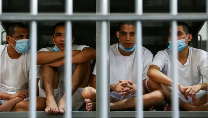 El Salvador, Venezuela’ya Siyasi Tutuklu Teklifi İle Gündemde