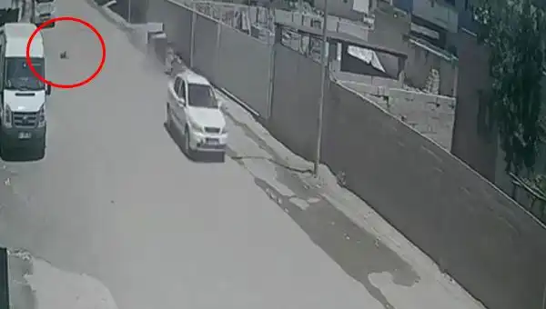 Otomobil, Çocuğa Çarpıp Kaçtı: Korkunç Olayın Ayrıntıları
