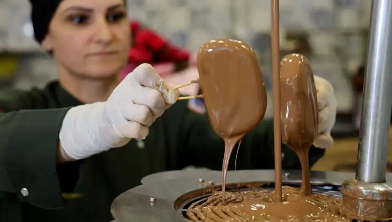 Dondurma Sezonu Açıldı: Kilogramı Bin Lira! Peki, Neden?