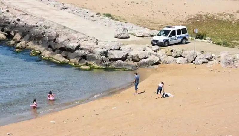 Sinop’ta Deniz Yasağı Uygulanıyor: Hangi Plajlar Etkilendi?