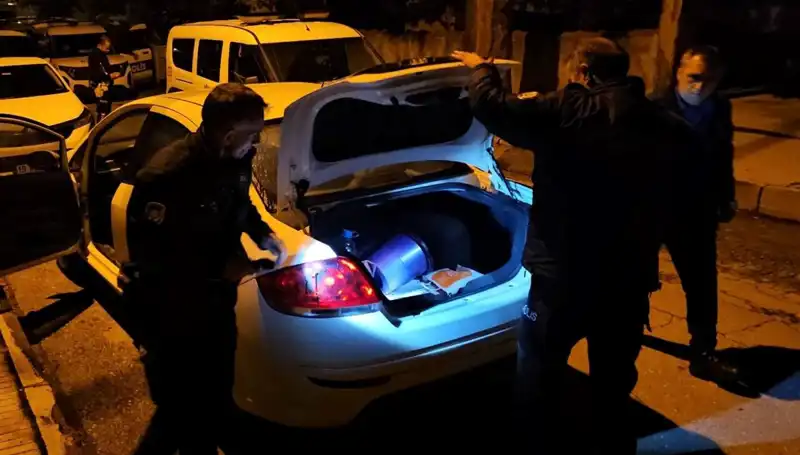 Polisten Kaçan Motorcuya Şok: 7 Yıl Ehliyetine El Konuldu!