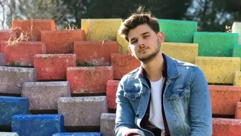 Motosiklet Kazası: Genç Hayalinin Peşinde Hayatını Kaybetti