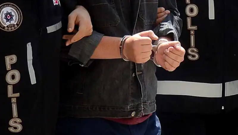 FETÖ'nün Dışişleri Bakanlığı Yapılanmasına Yönelik Büyük Operasyon: 8 Gözaltı Kararı