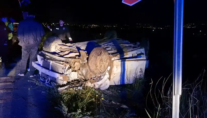 Otomobil Şarampole Devrildi: Bir Kişi Hayatını Kaybetti, Üç Kişi Yaralandı