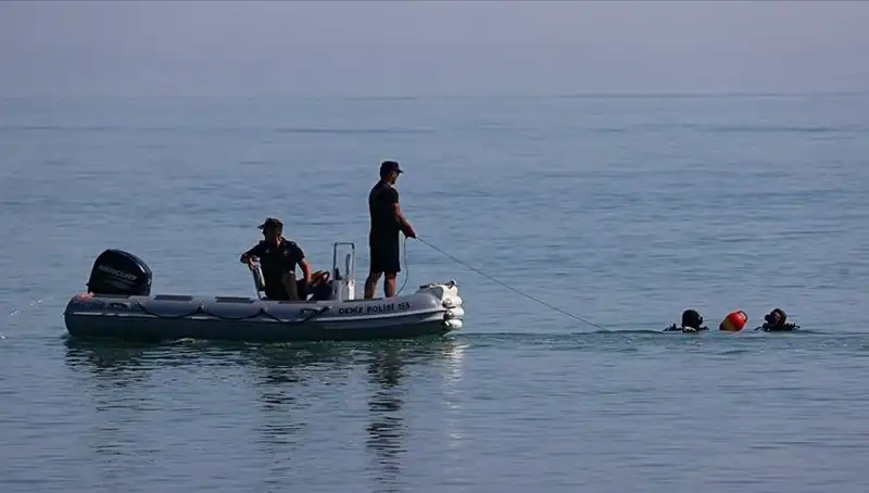 Kuşadası'nda Denizde Boğulma Olayı: Genç Hayatını Kaybetti
