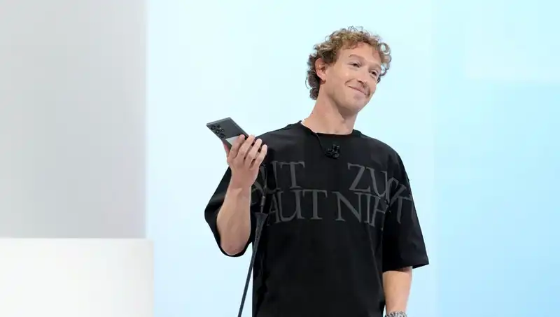Zuckerberg'in Gizli Yapay Zeka Listesi: 100 Milyon Dolarlık Beyin Avı Sırasında Neler Oluyor?