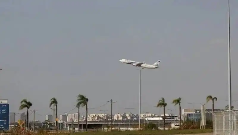 Yemenli Husiler, Ben Gurion Havalimanı'na Yönelik Saldırıda Bulundu