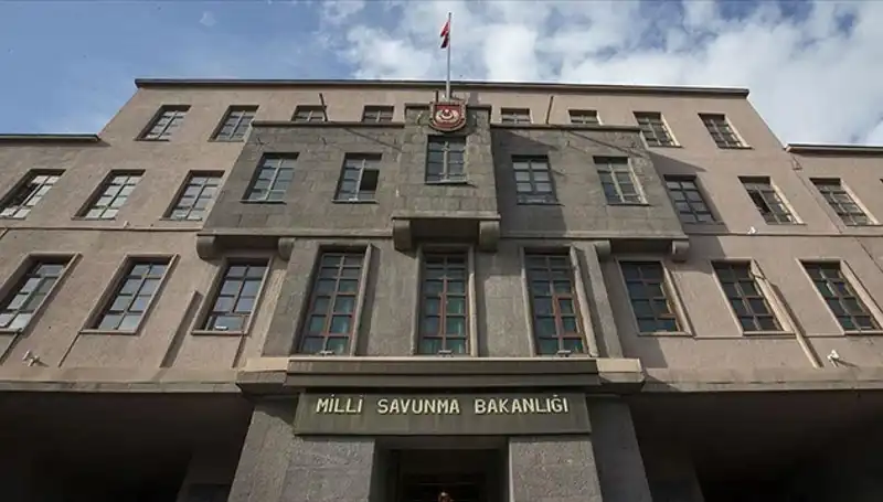 Yunan Askerinin Provokasyonuna TSK'dan Sert Yanıt: Göremezsiniz!