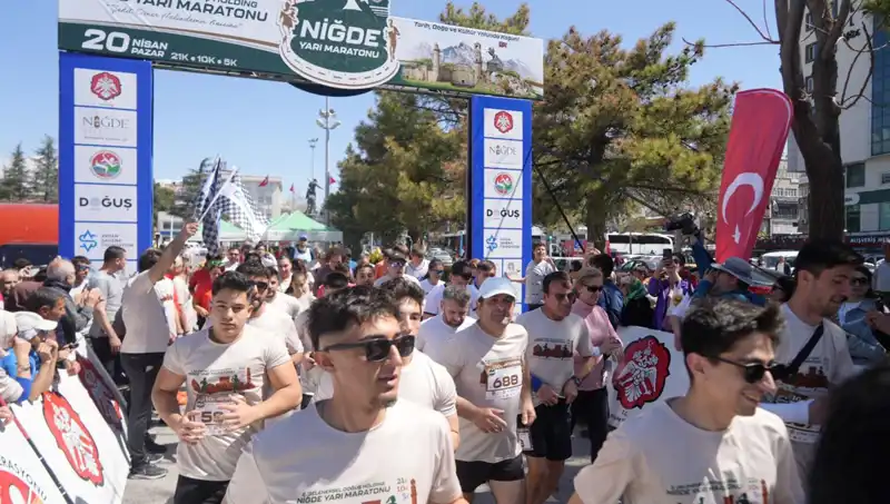 Niğde Yarı Maratonu'nda Doğuş Holding'den Büyük Katılım ve Rekorlar