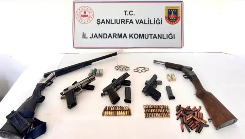 Şanlıurfa'da Ruhsatsız Silah Operasyonu: Tutuklamalar ve Gözaltılar!